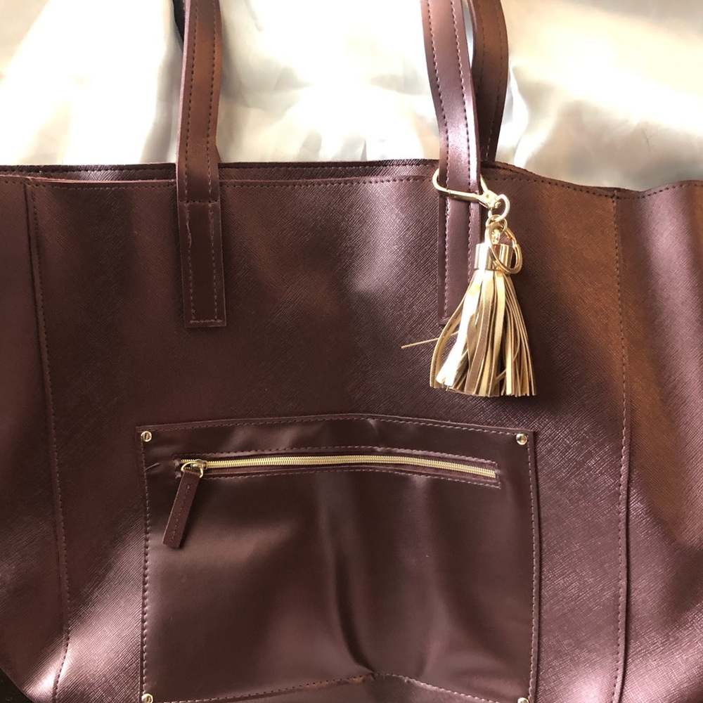Tote bag